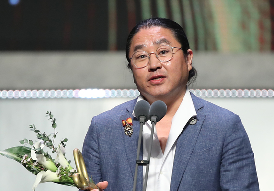 韓 최다 관객 '명량' 김한민 감독, 15세 연하 이소영 판소리 명창과 11월 결혼