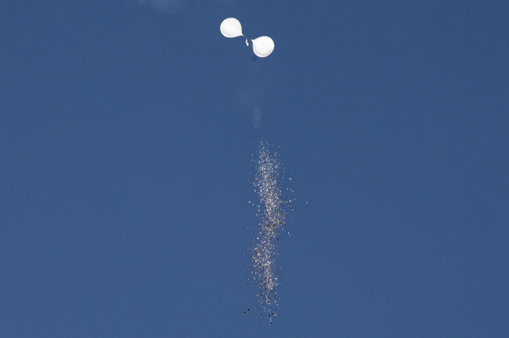 김여정, '무인기 대응' 시사했지만…"제2의 오물풍선 가능성은 낮아"