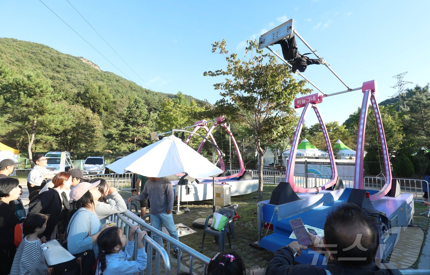 5일 전북 완주군 고산자연휴양림 일원에서 열린 완주와일드&로컬푸드 축제를 찾은 어린이들이 체험활동을 하고 있다. 2024.10.5/뉴스1 ⓒ News1 강교현 기자