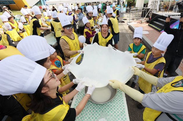 임실N치즈축제, 전국에서 58만명 몰려…역대 최고기록