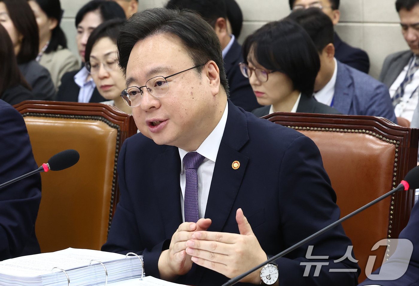 본문 이미지 - 조규홍 보건복지부 장관이 7일 오전 서울 여의도 국회 보건복지위원회에서 열린 보건복지부·질병관리청에 대한 국정감사에서 질의에 답변하고 있다. 2024.10.7/뉴스1 ⓒ News1 김민지 기자