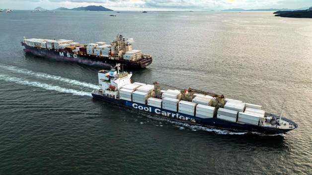 호르무즈 막히자 파나마운하 몰렸다…급행료 4배로 '껑충'