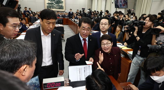 [국감]'대통령실 종합 국정감사' 시작부터 불협화음