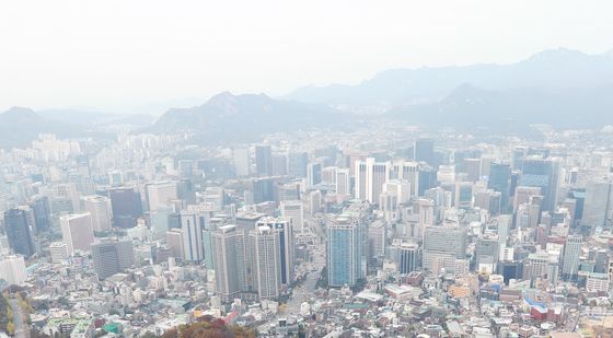 단풍 번져가는 남산