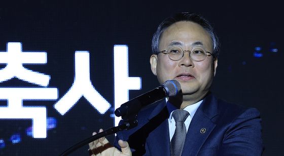 축사하는 고기동 행안부 차관