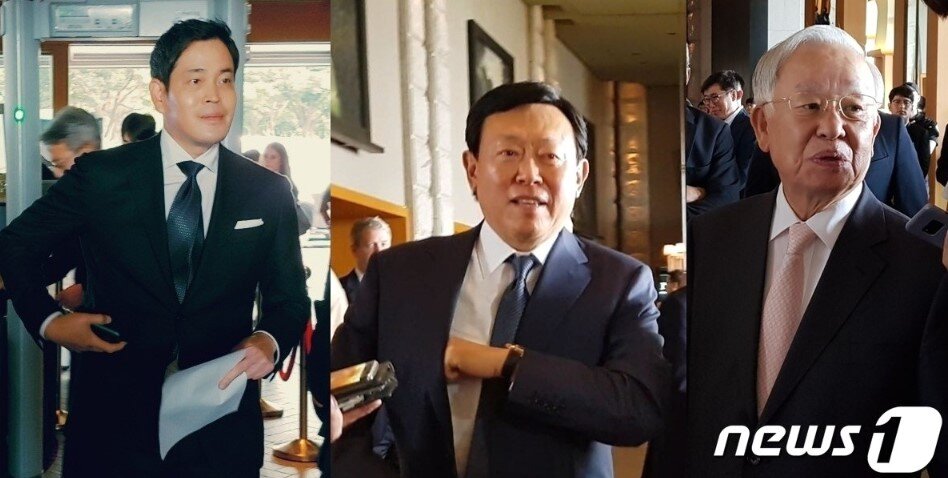 트럼프 간담회에 참석한 유통가 오너들. 왼쪽부터 정용진 신세계 회장, 신동빈 롯데그룹 회장, 손경식 CJ 회장.ⓒ News1 조현기 기자
