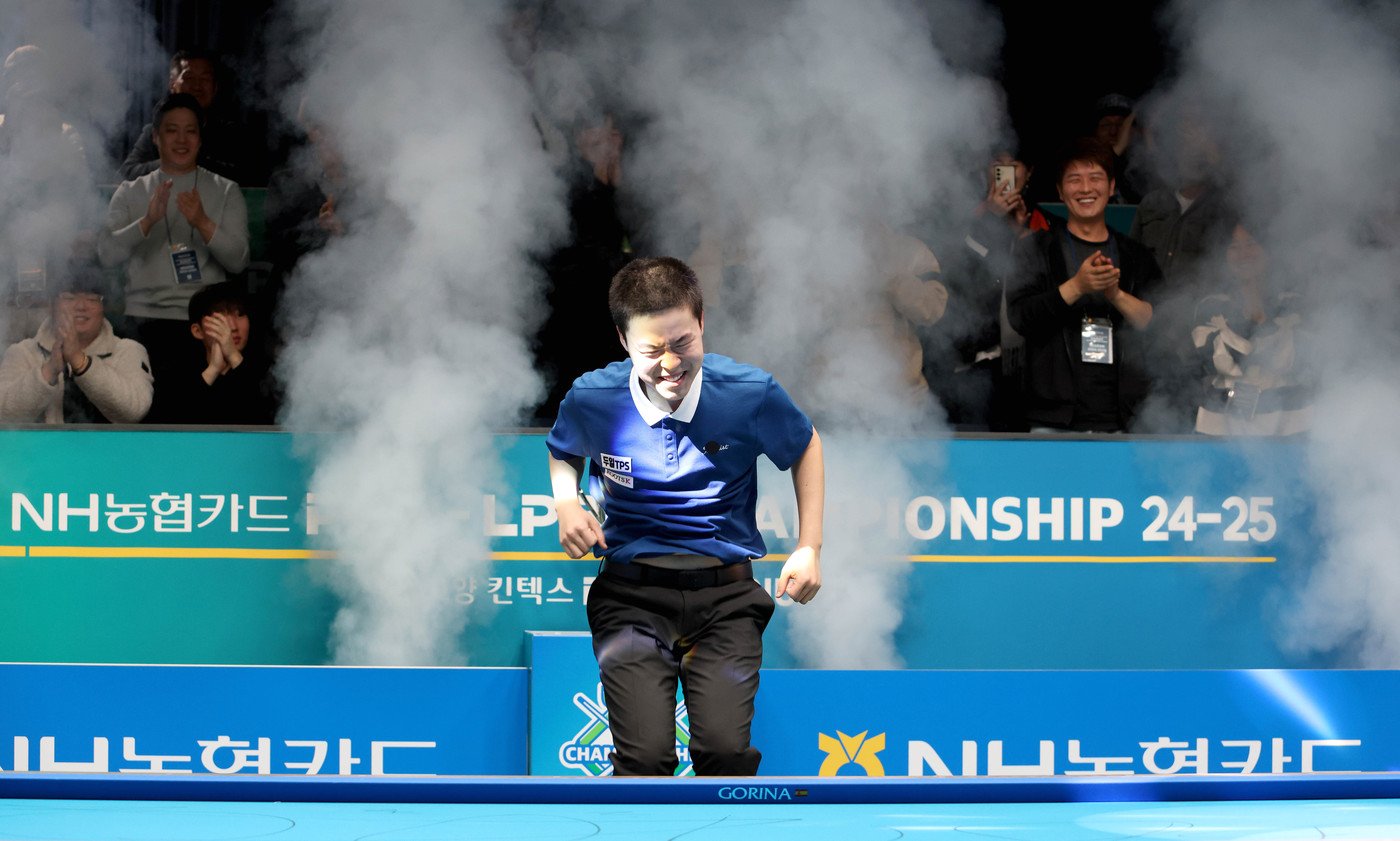 본문 이미지 - 프로당구 최연소 우승을 일군 김영원(PBA 제공)  