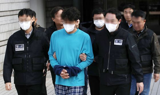 '尹 퇴진 집회' 민주노총 영장심사 90분만 끝…"죄송합니다"(종합)