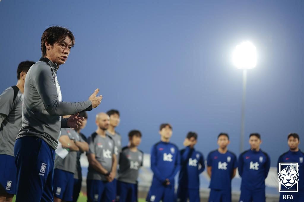 Hong Myung-Boho started training in Kuwait (provided by the Korea Football Association)