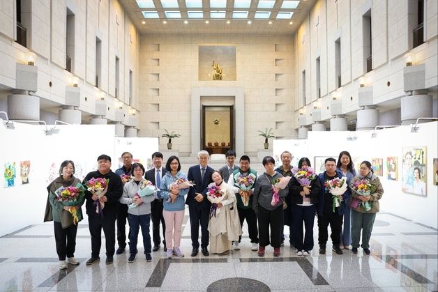 대법원, 발달장애인 작가 전시회…"사회적 약자에 사법 지원"