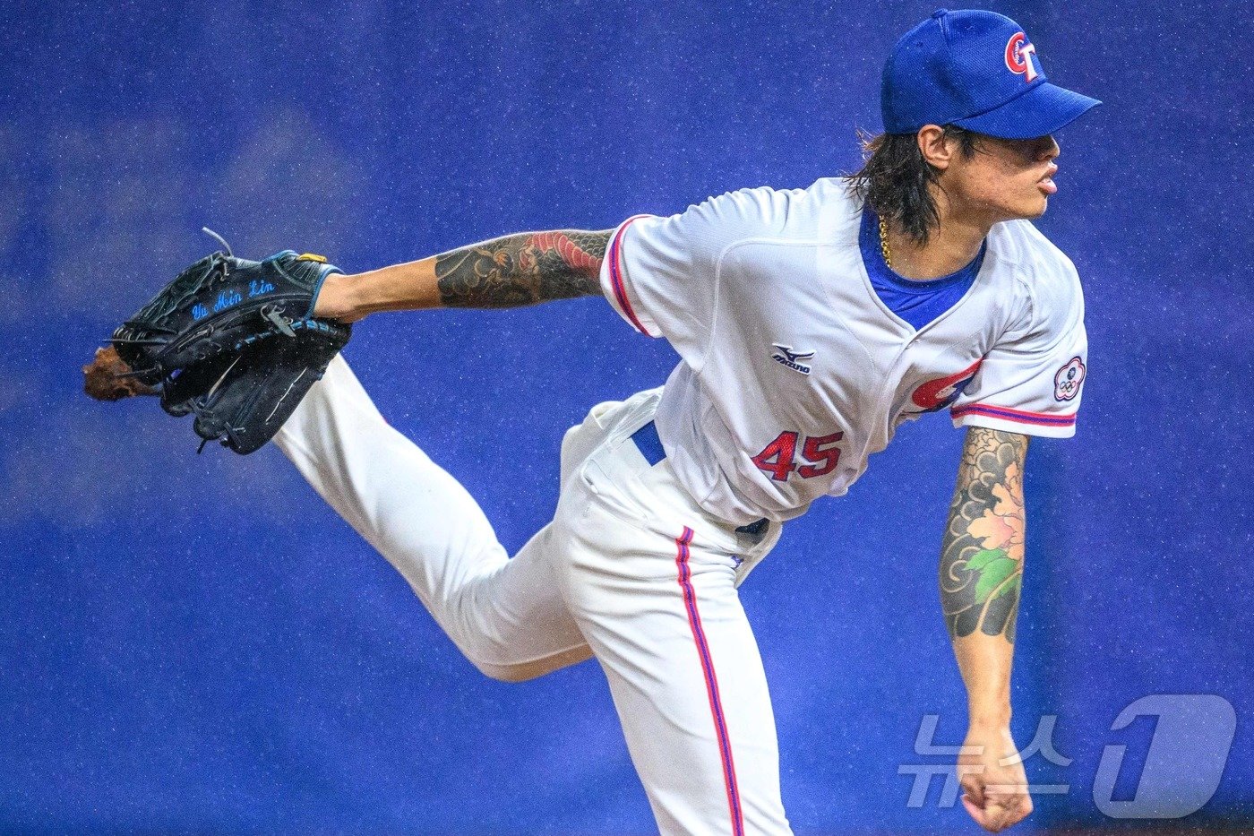 본문 이미지 - 지난해 항저우 아시안게임에서 뛰었던 린위민. ⓒ AFP=뉴스1