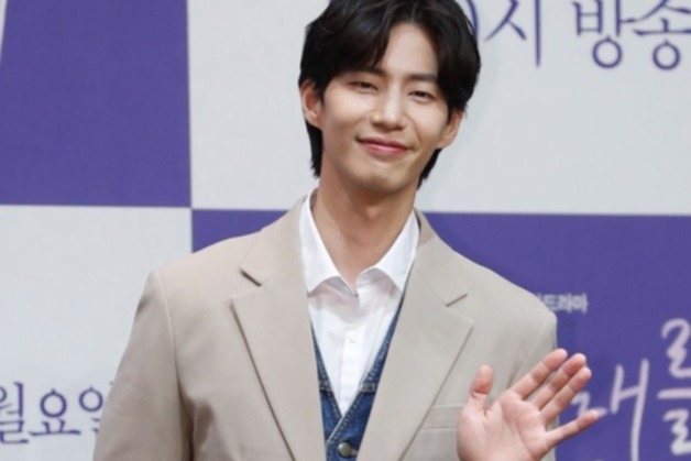 故 송재림, 1주기…유작 '멀고도 가까운' 12월 개봉