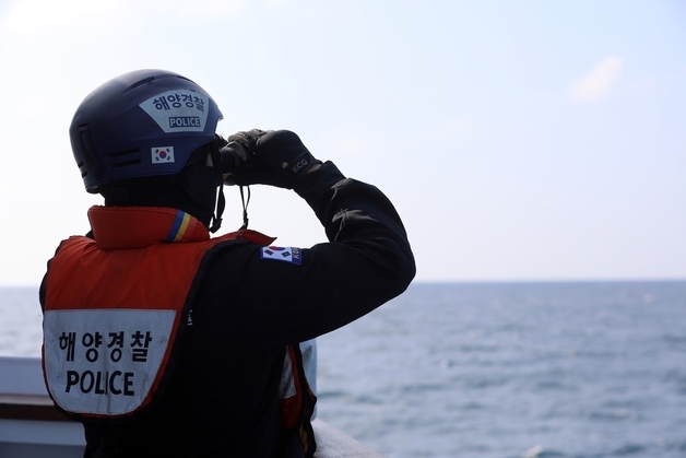 마라도 인근 해상서 중국인 크루즈 승객 추락…"수색 중"