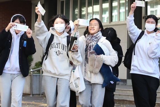 낮 최고 21도 '수능 한파' 없다…오후부터 전국 비(종합)