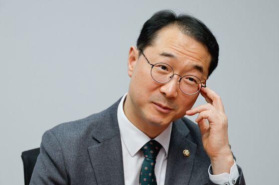 김건 "살상무기 지원 카드, 북 기술이전 억제…김정은-트럼프 만남 글쎄"