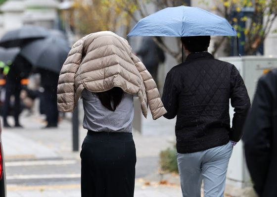 [오늘의 날씨] 충북·세종(15일, 금)…흐리고 오전 5㎜ 내외 비