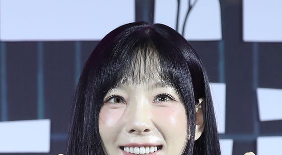 태연 '좀비버스' 파이팅