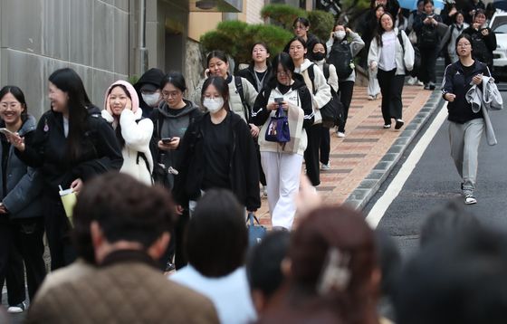 대학별 논술·면접 오늘부터 시작…"가채점 확인후 응시여부 판단"