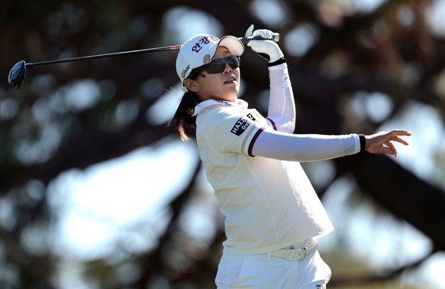 임진희, LPGA 아니카 드리븐 3R 공동 4위…선두와 3타 차