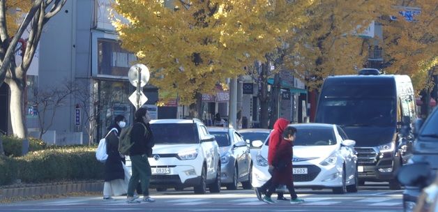 [오늘의 날씨] 경기(24일, 일)…"맑은 날씨…아침엔 추워요"