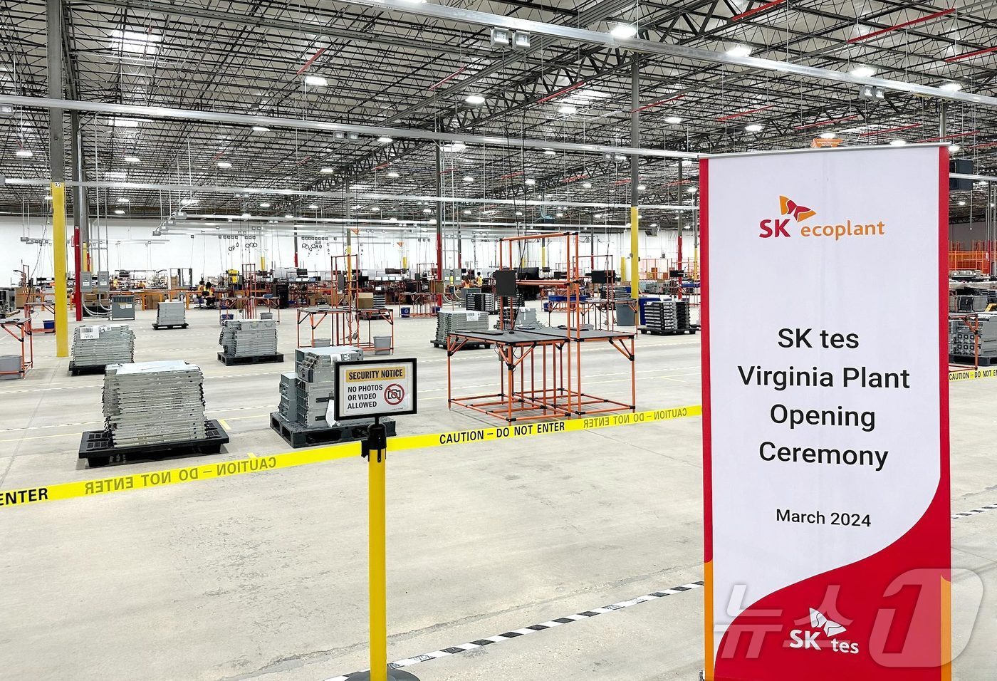 본문 이미지 - 버지니아 하이퍼스케일 데이터센터 전용 ITAD 공장 내부 전경 &#40;SK에코플랜트 제공&#41;