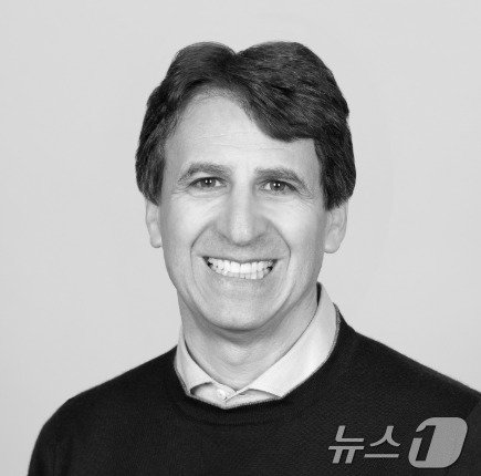 본문 이미지 - 마크 로완 아폴로 글로벌 매니지먼트 최고경영자(CEO). (출처-아폴로 홈페이지) 2024.11.18./뉴스1