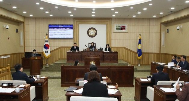 "1호 결재 '노동복지기금' 후속 대책 전무"…울산동구의회서 지적