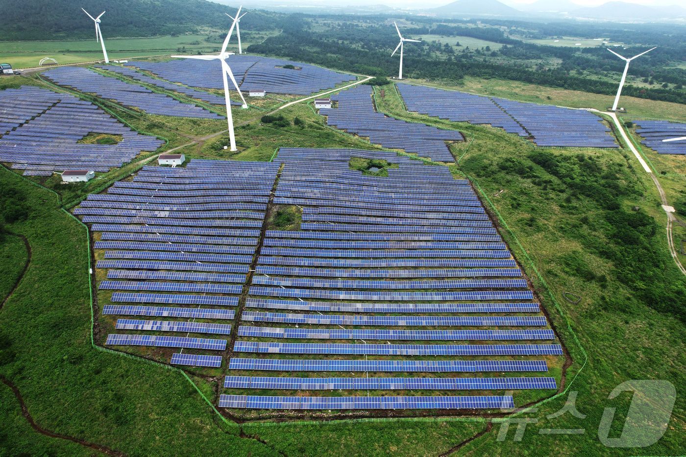 브라이트에너지파트너스가 제주도 서귀포시 표선면에서 보유·운영 중인 13.5MW 규모의 태양광 발전소&#40;브라이트에너지파트너스 제공&#41;