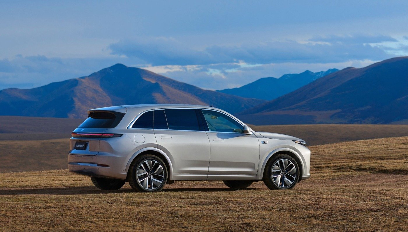 본문 이미지 - 중국 주행거리연장형전기차(EREV) 전문 업체 리오토가 판매 중인 EREV SUV 'L7'(리오토 홈페이지 갈무리). 2024.11.19.