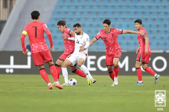 [속보] 홍명보호, 팔레스타인과 1-1 무승부…손흥민 A매치 51호골