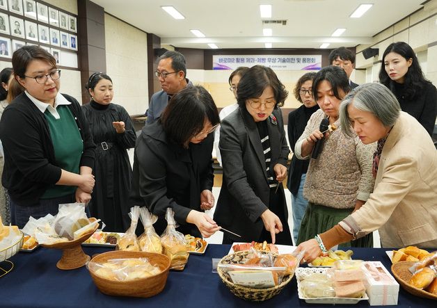 충북농업기술원, 가루쌀 활용한 제과·제빵 노하우 전수