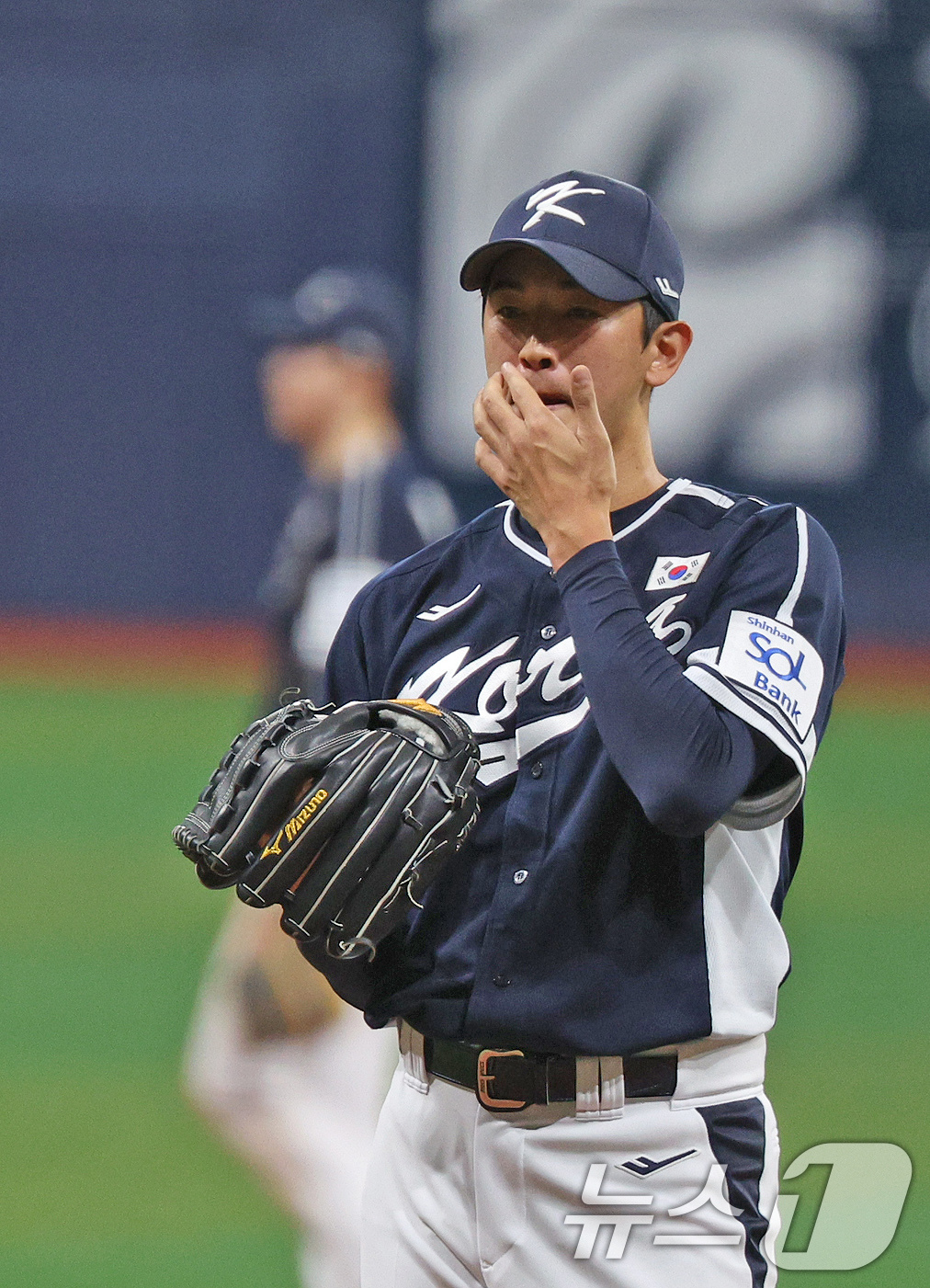 (서울=뉴스1) 장수영 기자 = 2일 오후 서울 구로구 고척스카이돔에서 열린 '2024 K-BASEBALL SERIES' 대한민국 야구 대표팀과 쿠바 대표팀의 평가전 2차전, 3회 …