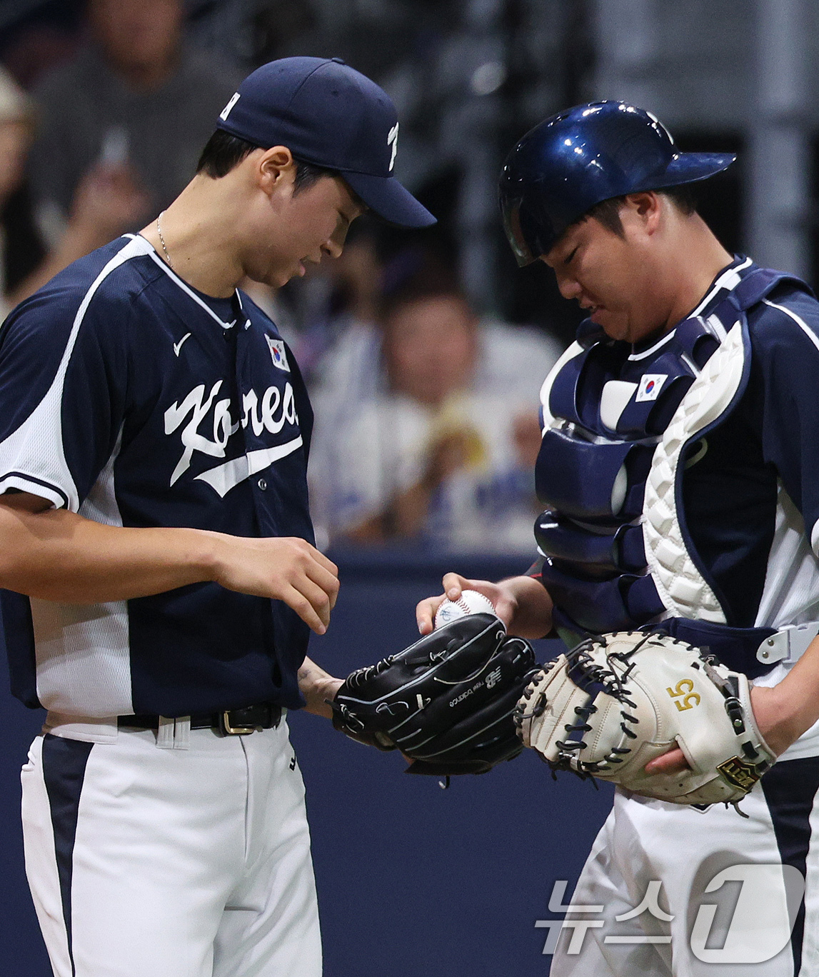 (서울=뉴스1) 장수영 기자 = 2일 오후 서울 구로구 고척스카이돔에서 열린 '2024 K-BASEBALL SERIES' 대5한민국 야구 대표팀과 쿠바 대표팀의 평가전 2차전, 5 …