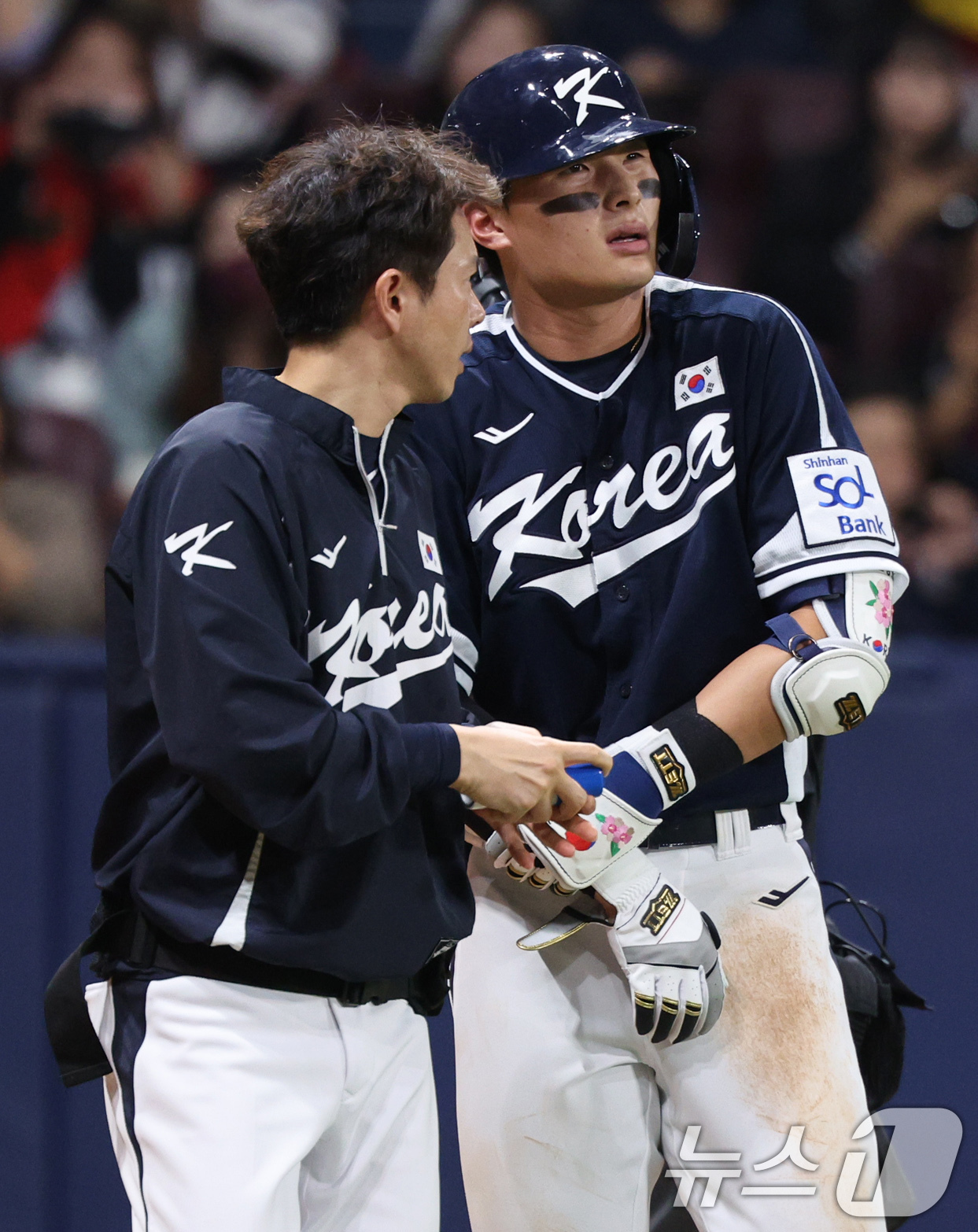 (서울=뉴스1) 장수영 기자 = 2일 오후 서울 구로구 고척스카이돔에서 열린 '2024 K-BASEBALL SERIES' 대한민국 야구 대표팀과 쿠바 대표팀의 평가전 2차전, 8회 …