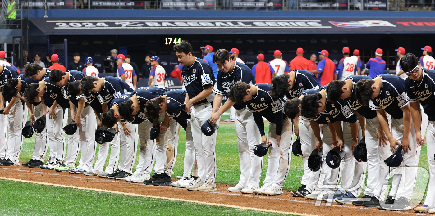 (서울=뉴스1) 장수영 기자 = 2일 오후 서울 구로구 고척스카이돔에서 열린 '2024 K-BASEBALL SERIES' 대한민국 야구 대표팀과 쿠바 대표팀의 평가전 2차전에서 1 …