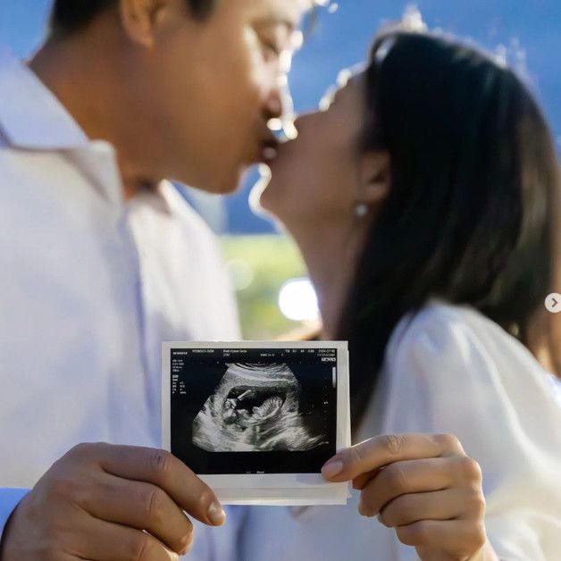 양준혁, 19세 연하 아내와 태교여행…로맨틱 키스까지 [N샷]