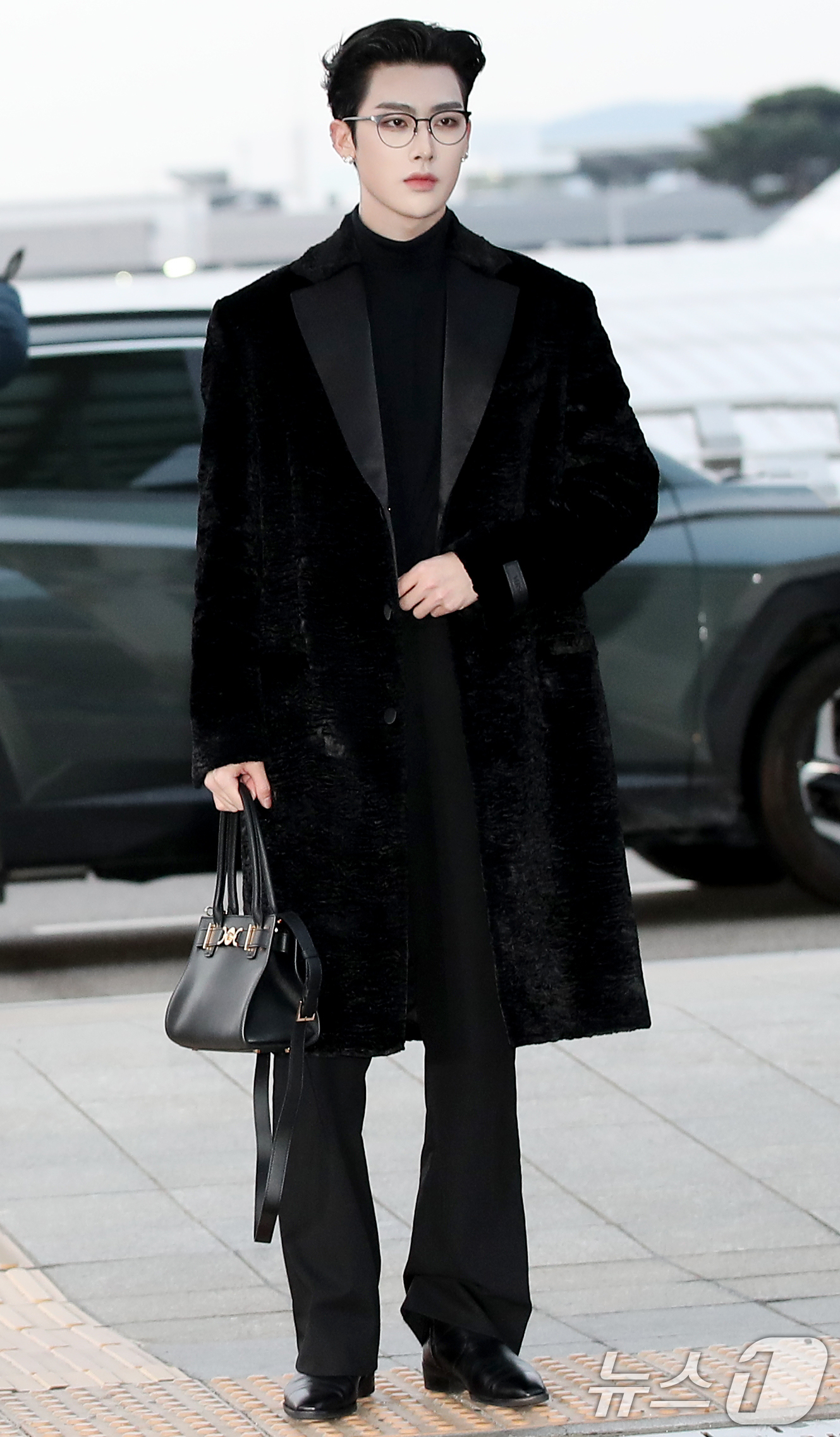 (인천공항=뉴스1) 권현진 기자 = 제로베이스원 리키가 '2024 MAMA AWARDS'를 위해 20일 인천국제공항을 통해 일본 오사카로 출국하고 있다. 2024.11.20/뉴스1 …