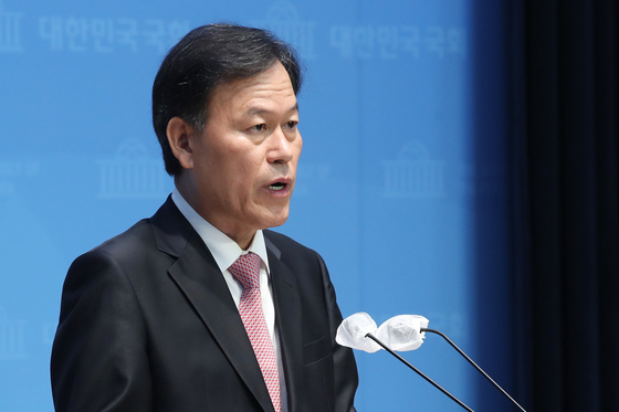 종합특검, '대통령 관저 이전 의혹' 윤한홍 의원 압수수색