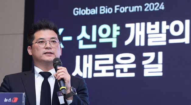 기업 발표하는 탁성길 도프 COO 겸 CFO