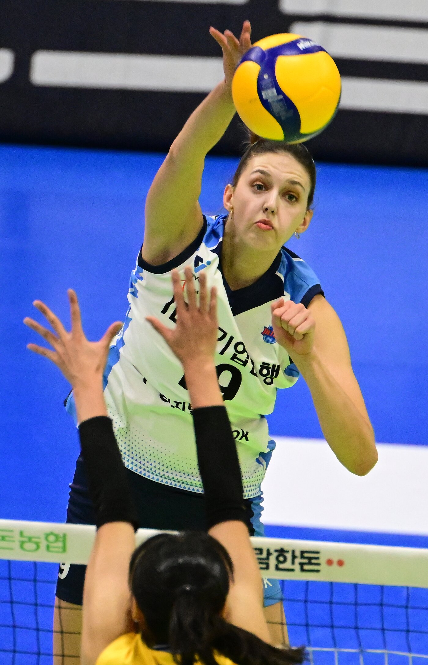 Victoria, a foreign player from IBK Industrial Bank of Korea. (provided by KOVO)