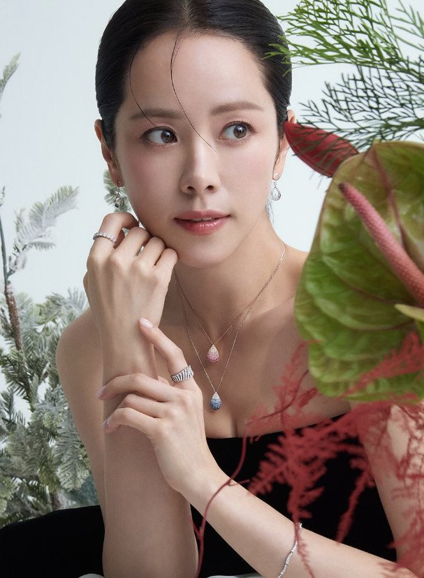 본문 이미지 - 사진=한지민 SNS 캡처