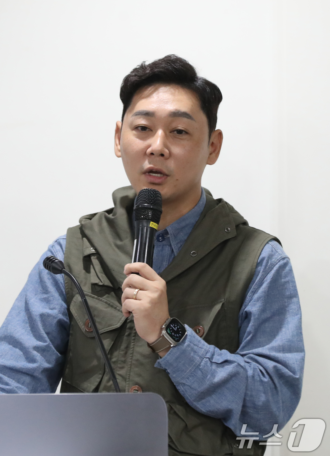 (성남=뉴스1) 김영운 기자 = 박양세 네오메이션 대표가 22일 오후 경기 성남시 분당구 글로벌디지털혁신네트워크(GDIN)에서 열린 '반려동물 산업 육성 협의회' 제8회 IR(기업 …