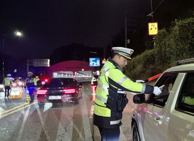 경기남부청 음주·마약운전 단속…2시간 동안 '음주' 26건 적발