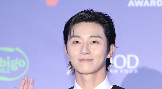 박서준, 마마 어워즈 뜬 '서진이네2' 박 상무