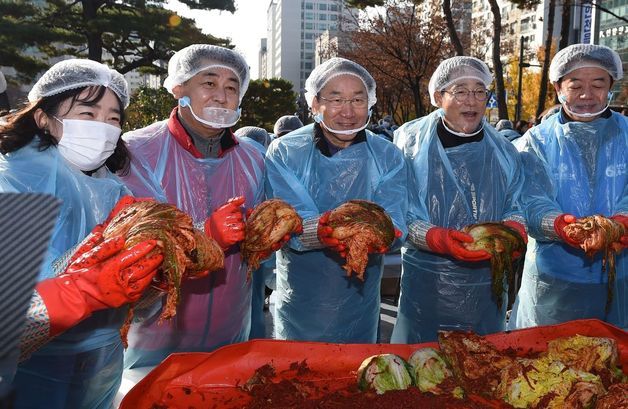 인천시, 김장 김치 2만4000㎏ 소외계층에 전달