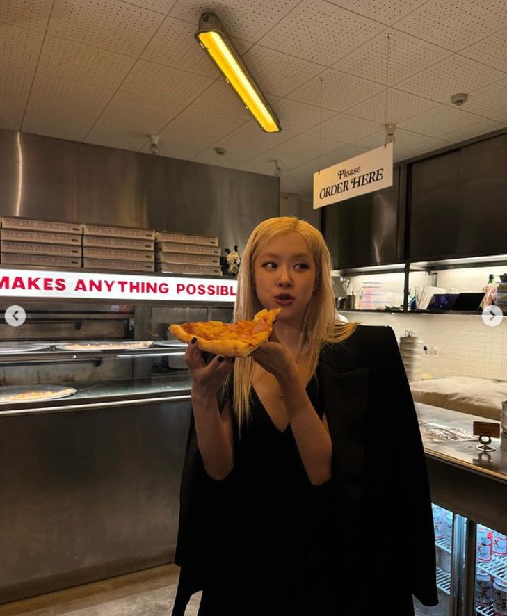 본문 이미지 - 로제 인스타그램