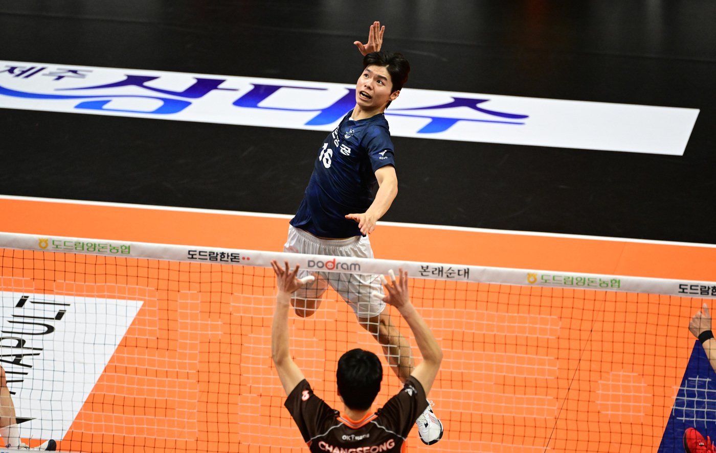 본문 이미지 - 대한항공 아웃사이드 히터 정한용 (한국배구연맹 제공)