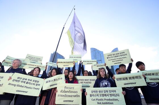 환경부, 환경의 날 '순환경제 행동구상' 공개…플라스틱 오염 종식