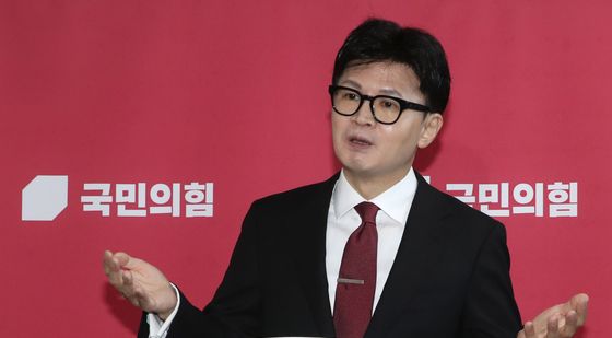 한동훈 '당원 게시판 논란, 당대표 끌어내리겠다는 것'