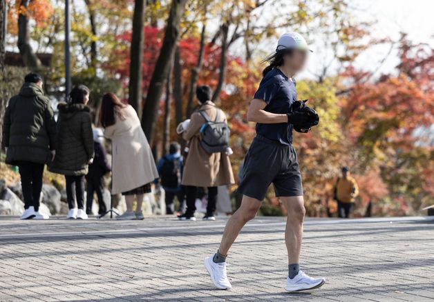 포근한 올겨울…최강한파 예측 바꾼 건 '따뜻한 바다'